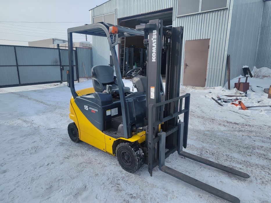 Продам электрокару . Вилочный погрузчик