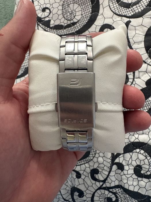 Casio Edifice EFR-547 DY Luminator