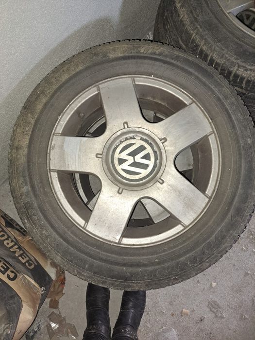 Vând jante 195/65 R15