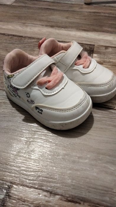 Обувь для девочки