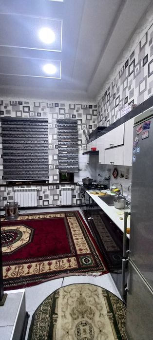 Сергели  Хонобод 2х этажный Евродом 4.5 сотки 8 комнат