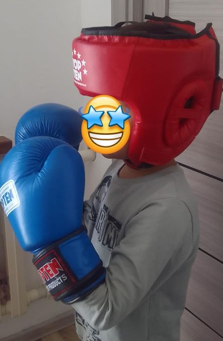 Боксёрский перчатки