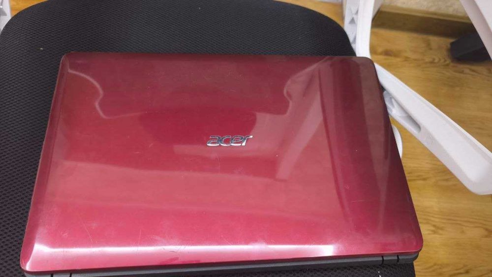 Acer Aspire E1 на запчасти