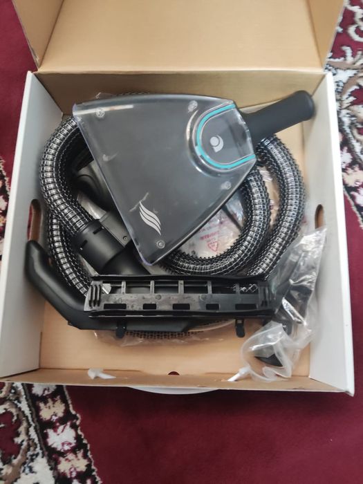 Продаю пылесос робоклин