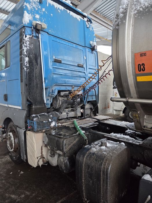 Vand ansamblu cap tractor Man TGA si bena cereale 54 mc