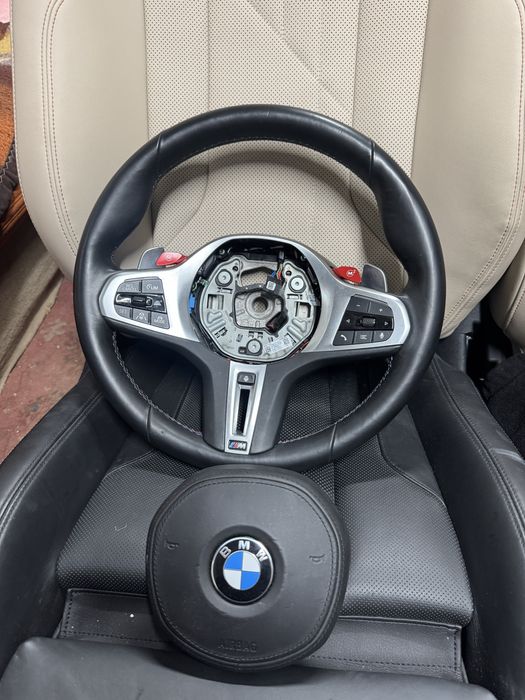 Bmw M волан за г20 г21 г22 става за доста модели