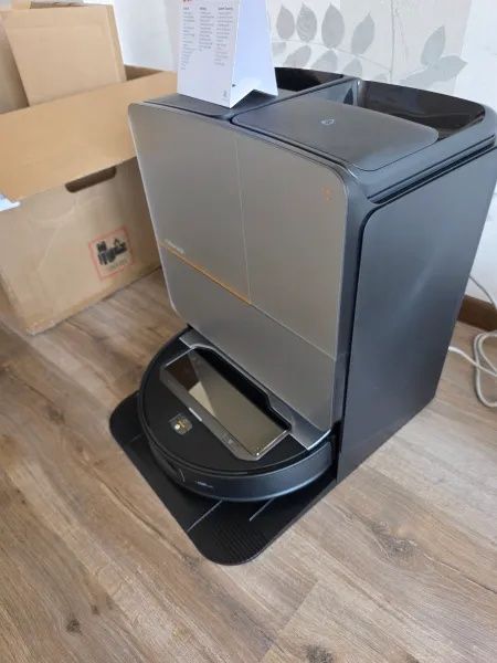 Робот-пылесос Roborock Saros Z70 ! Отличное качество