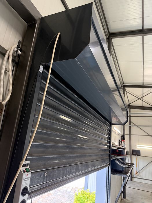 Ușă industrială tip rulou electrică SAAV/BFT automatizată