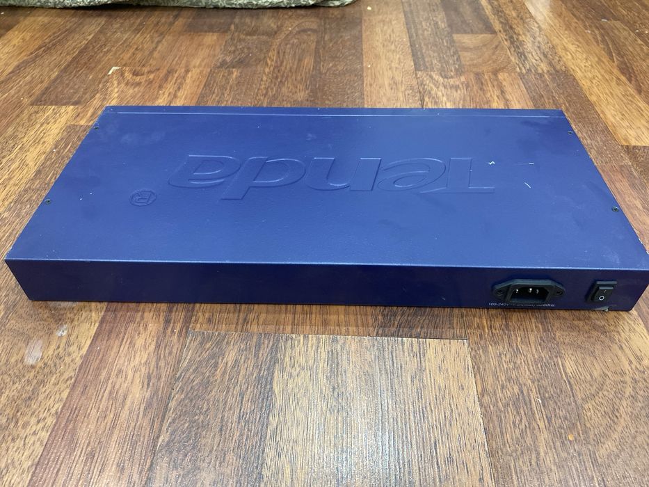 Коммутатор Tenda Teg1210P