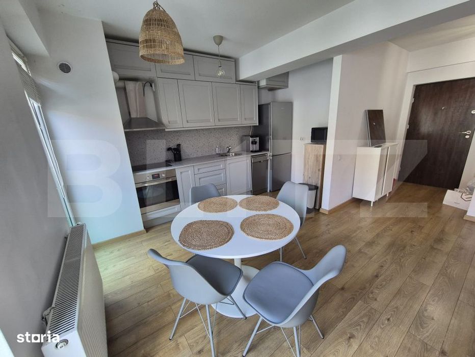 Apartament cu 3 camere, 2 bai, intermediar Parcare subteran, Centru!