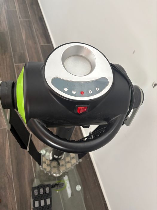 Vand Aparat Vibromasaj DHS 5302N