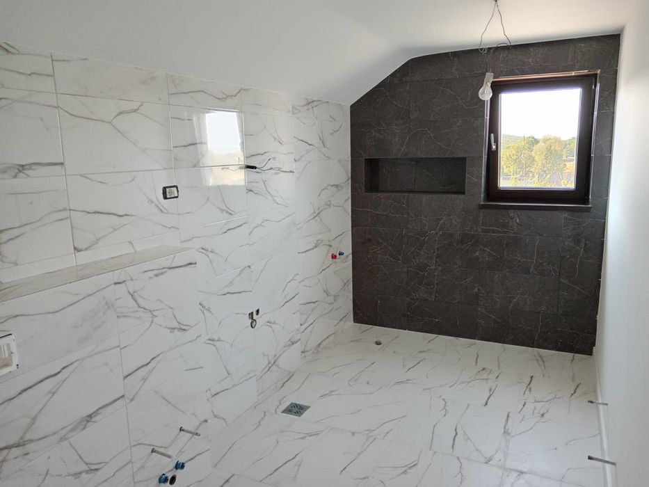 Meseriaș finisaje interioare – Gresie, faianță, parchet, lavabilă