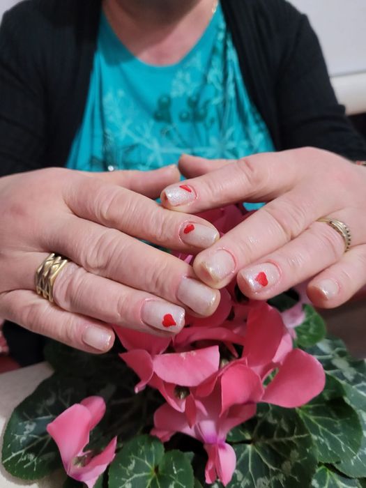 Unghii gel - Manichiura semipermanenta si clasica - sector 1