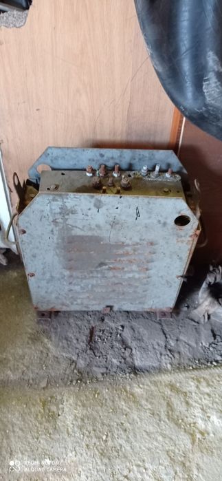 Трансформатор понижающий.