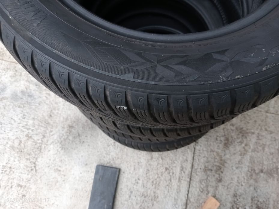 Set 4 anvelope iarnă 205/60 R16 Kumho WP52 M+S 92H DOT 3722