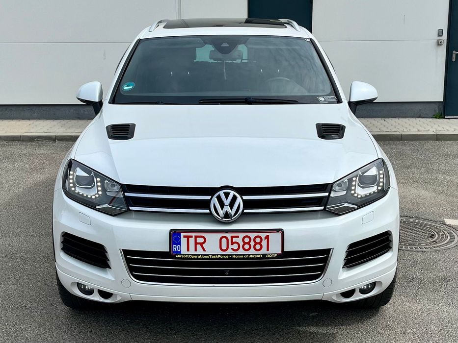 Volkswagen Touareg Model Exclusive