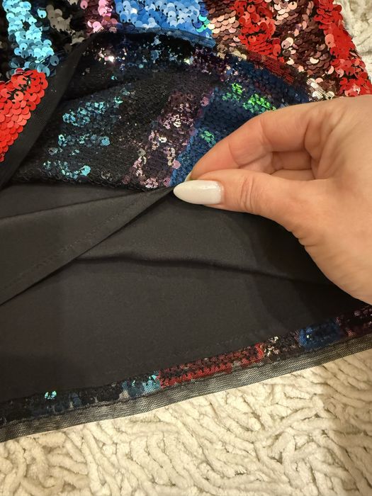 Платье от бренда Next. На 6-7 лет.