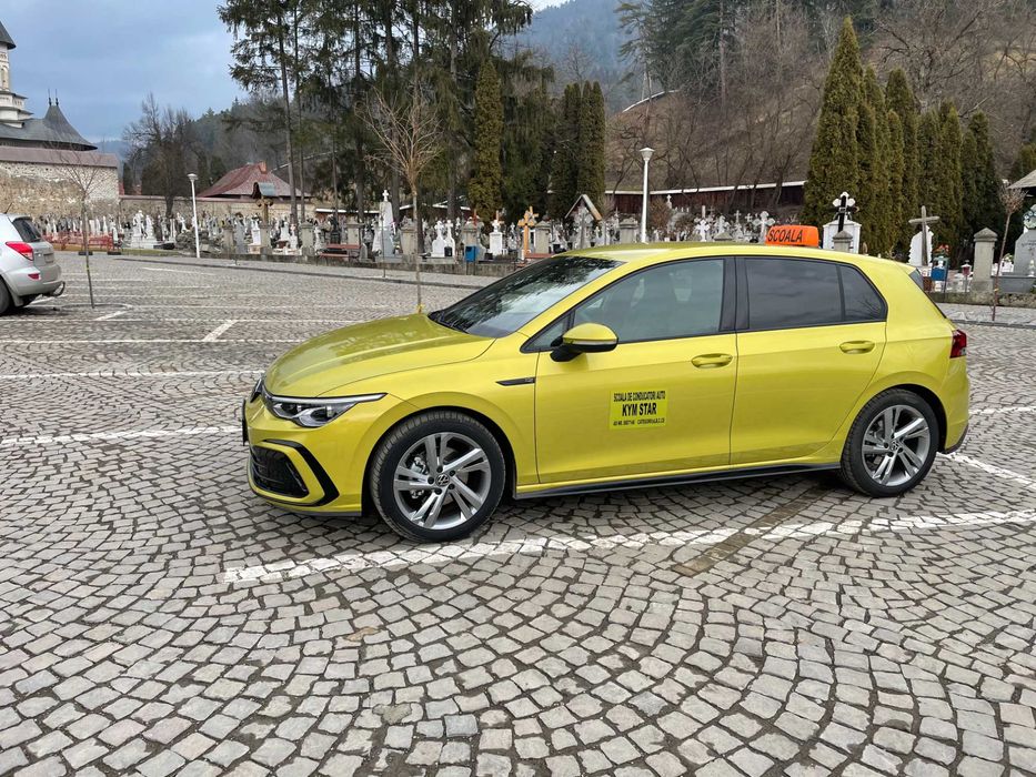 Scoala de soferi  categ B . Manuala sau AUTOMATA