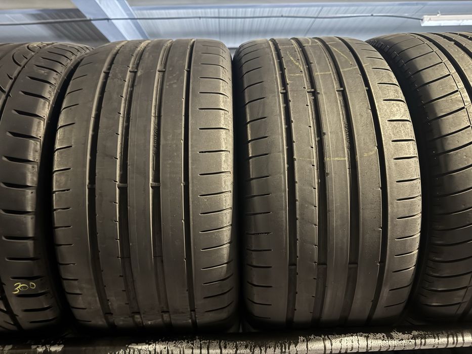 Anvelope 245/40/17 Dunlop