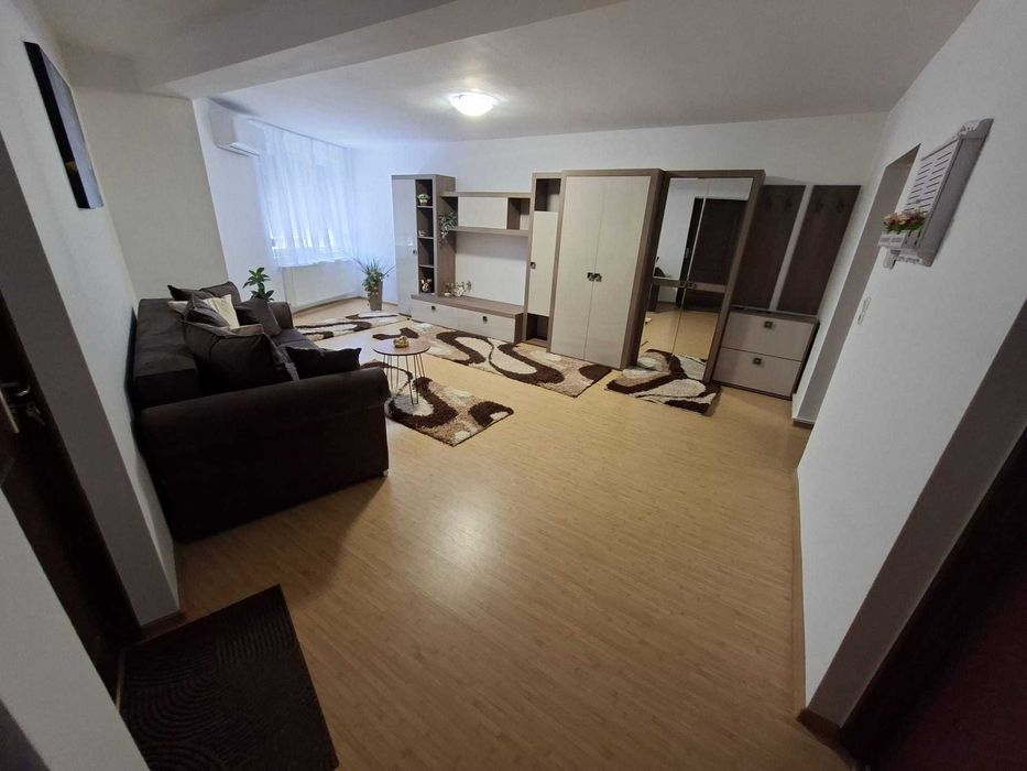 Chirie centru - apartament 2 camere nou in bloc nou prima inchiriere