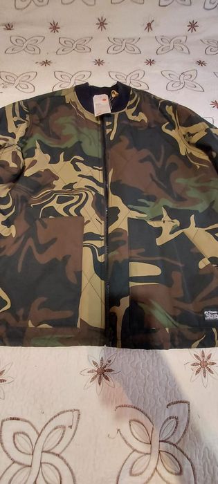 Geaca Levis Camuflaj Nou Nouta