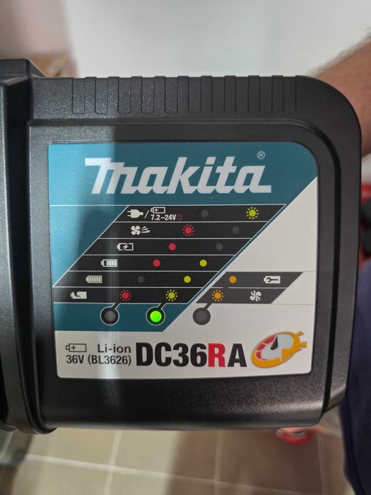 Incarcator MAKITA Li-ion DC36RA 36V pentru incarcare rapida 194863-5