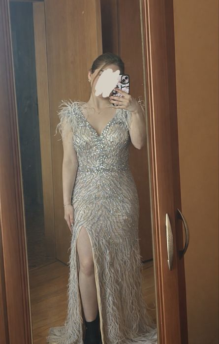 Абитуриентска рокля