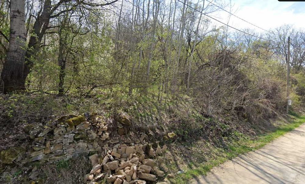 Продава се Парцел в Габрово, Трендафил 1 - 1300 кв.м за 4 €/кв.м - Снимка #1