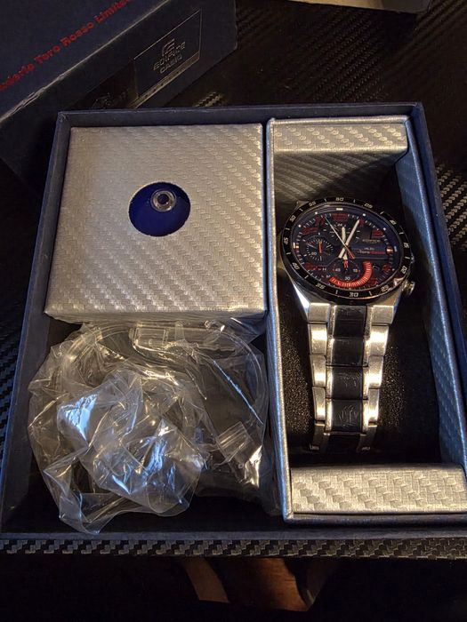 Продавам Chase Durer Invicta snow white