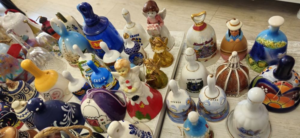 VĂND/SCHIMB colectie clopotei ornamentali+turistici ceramici. 8 poze