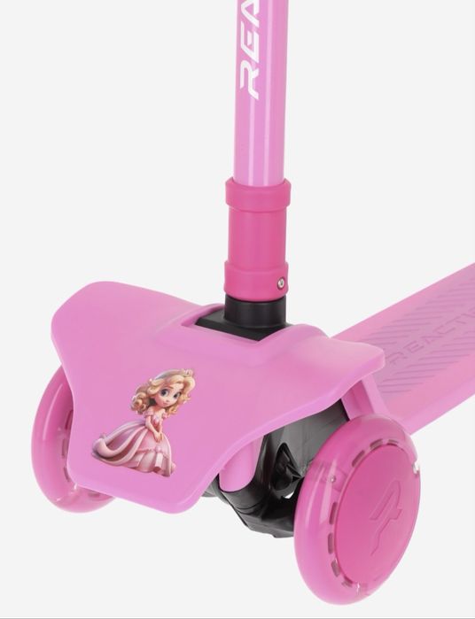 Продам детский самокат новый