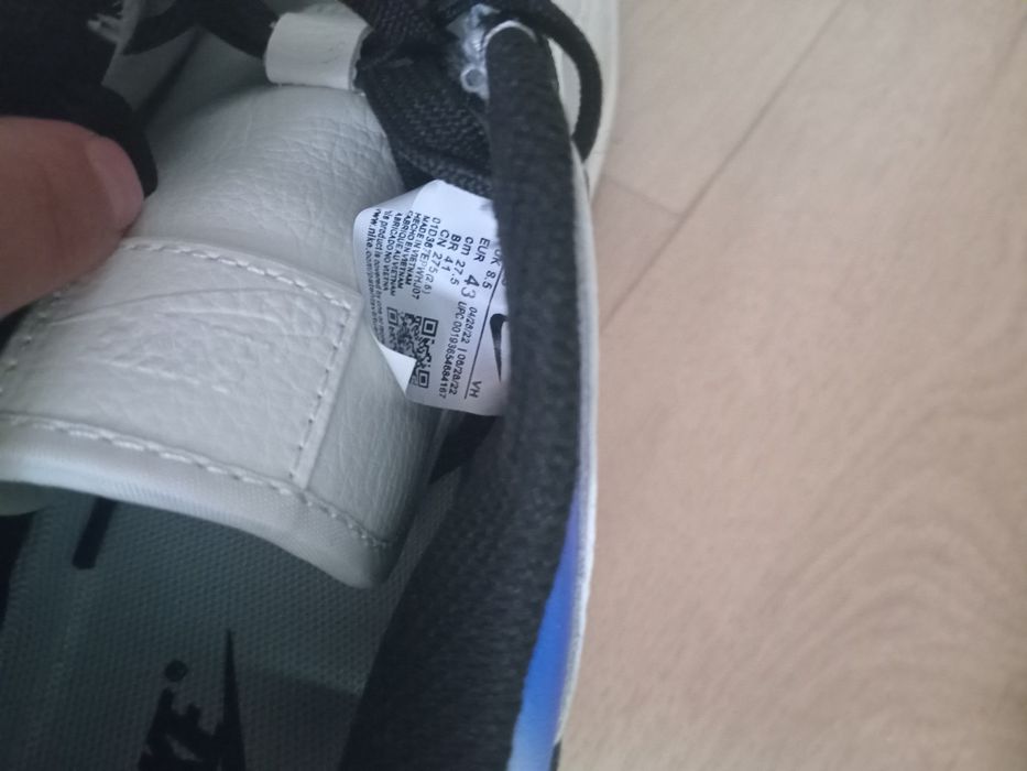 Продам кроссовку Nike