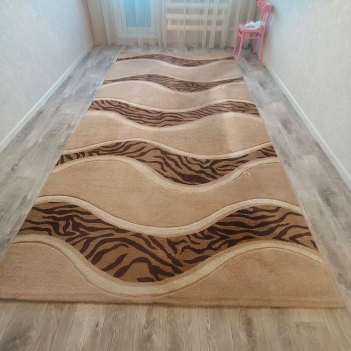 Продаю ковер шерстяной