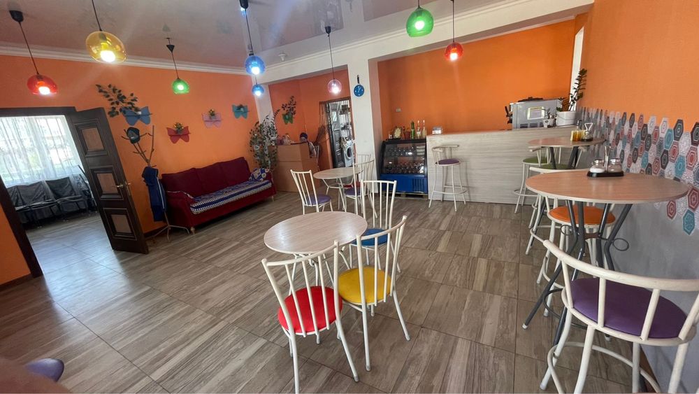 Продам срочно действующее кафе