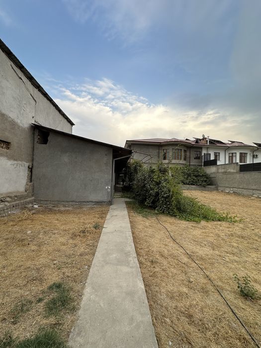 Продается свой участок земли.6 соток в Яшнабадском районе.