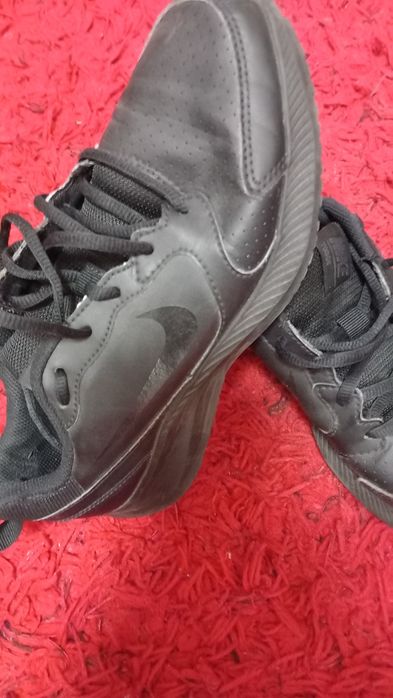Nike  negru dama
