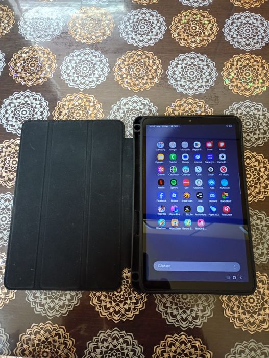Tableta Samsung Galaxy Tab A 9 în garanție încă un an.