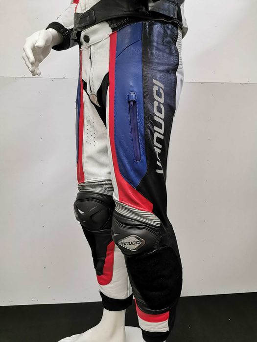 Costum moto piele marca Vanucci art XVI BMW mărime 50