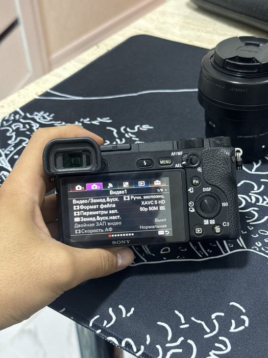 Sony A6500 + Sigma 30mm f/1.4