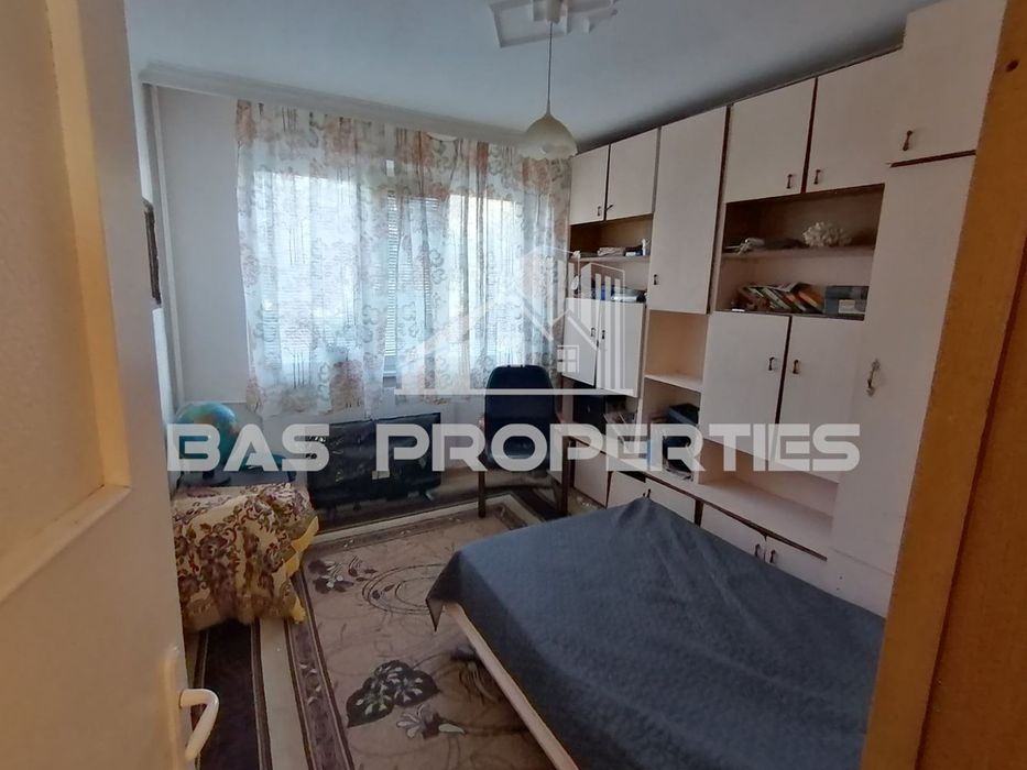 Продава се Двустаен апартамент в София, Фондови жилища - 65 кв.м за 2154 €/кв.м - Снимка #4