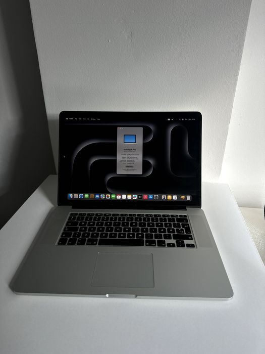 MacBook Pro 15" Mid 2014 i7 16GB RAM 256GB SSD