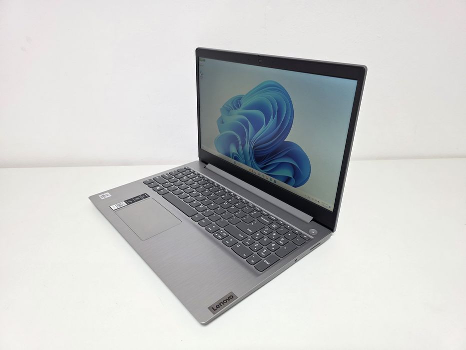 Laptop Lenovo  slim i3 generatie 10 metalic 15,6 FHD .Garantie 1AN
