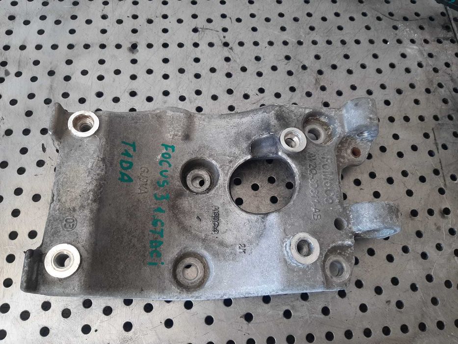 suport compresor ac 1.6 tdci t1da ford focus 3  av2q-8d611-ab