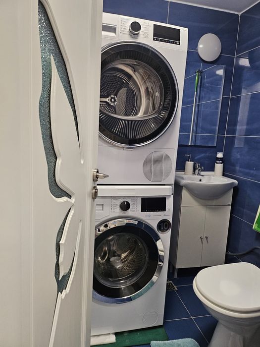 Apartament 4 camere etaj 2