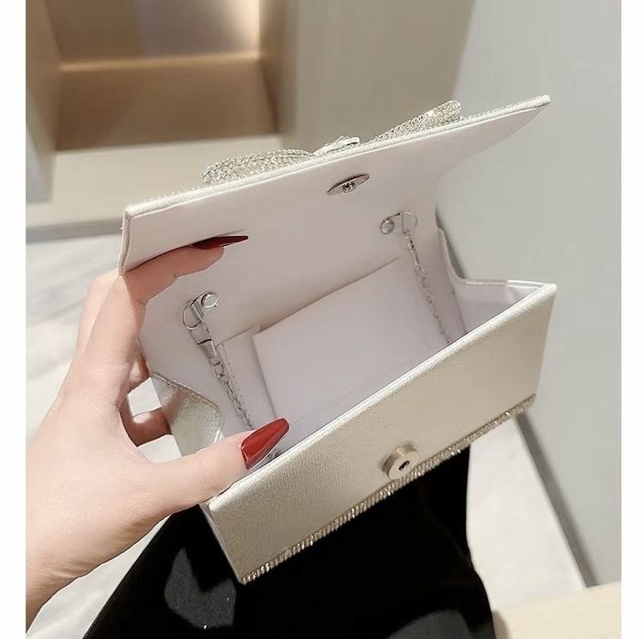 Шикарная сумка на вечер