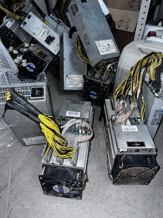 Майнеры на запчасти Antminer S9, нерабочие майнеры