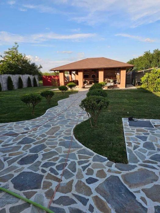 Gazon rulou cu sistem de irigati