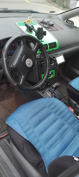 Wolkswagen saran 1.8t automat an 2003 ..260000 km
