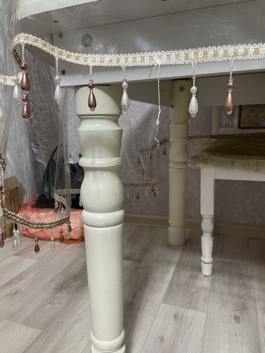 Стол   для  зала