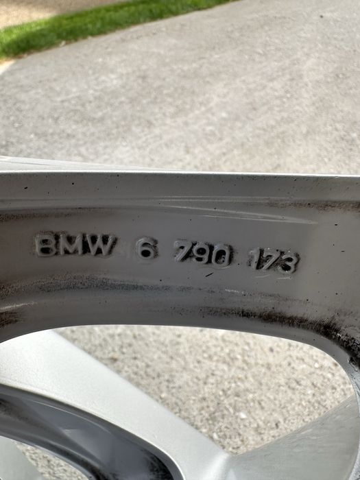 Vand 4 Jante Originale BMW 18 Inch Cu Anvelope noi M+S 245 45 18